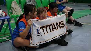AIS titans